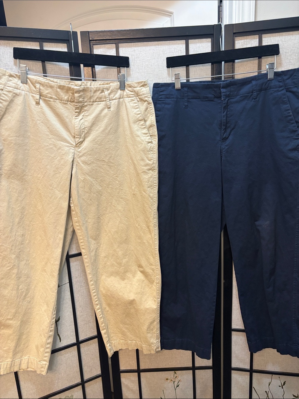 Women’s Classic Chino Pants in Navy and Beige